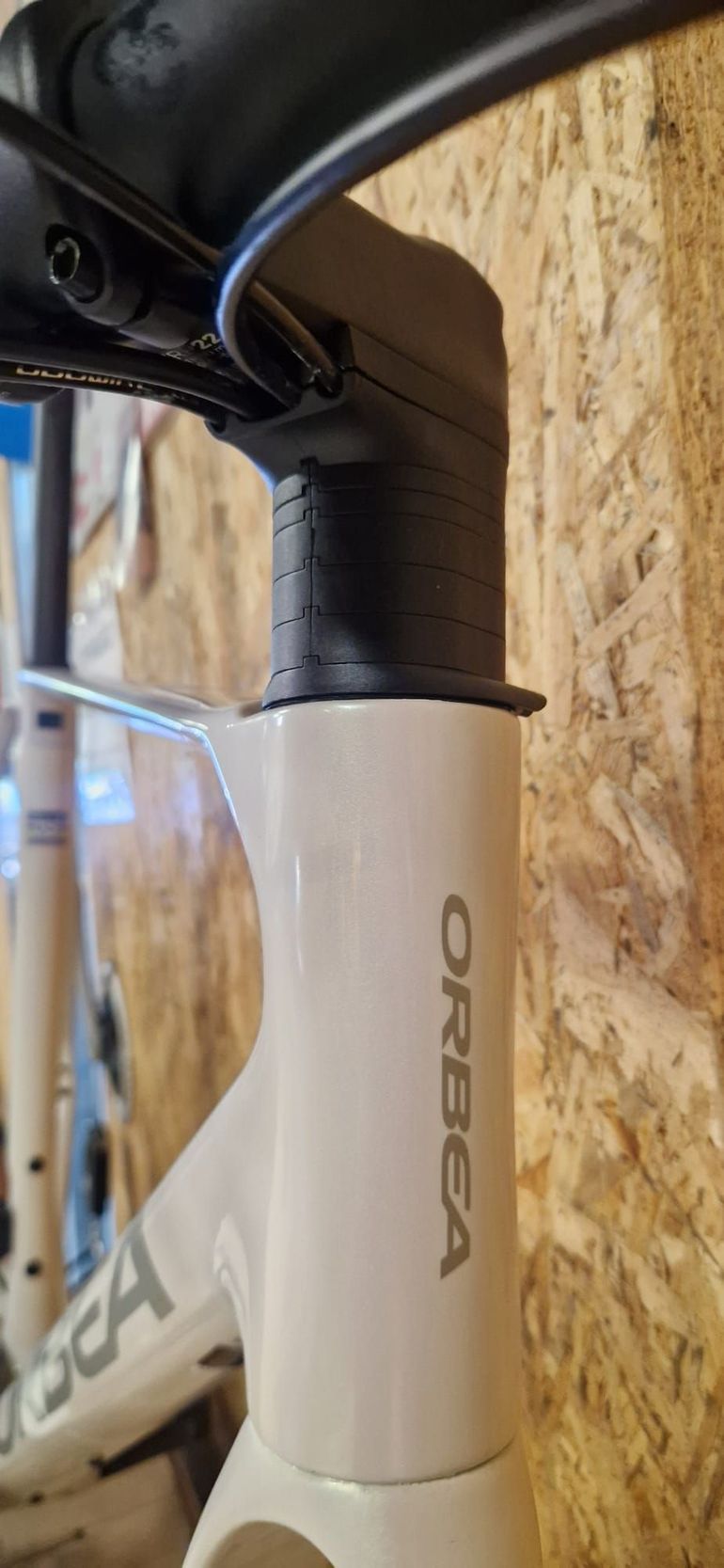 Gebrauchtes Orbea Orca M30i 2026 Frameset 2026 Road & Gravel, Weiß — Bild 5 von 11