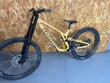 Commencal RACE KIT SUPREME SRAM GX 2023 Mountainbike d'occasion — image 2 sur 9