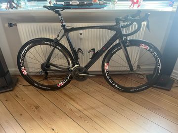 Używany De Rosa Idol Shimano Ultegra Di2 2018 Road & Gravel