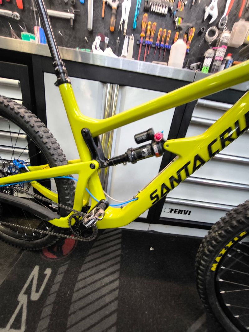 Gebrauchtes Santa Cruz Hightower LT C XE 2018 2018 Mountainbike, Grün, 29 — Bild 6 von 10