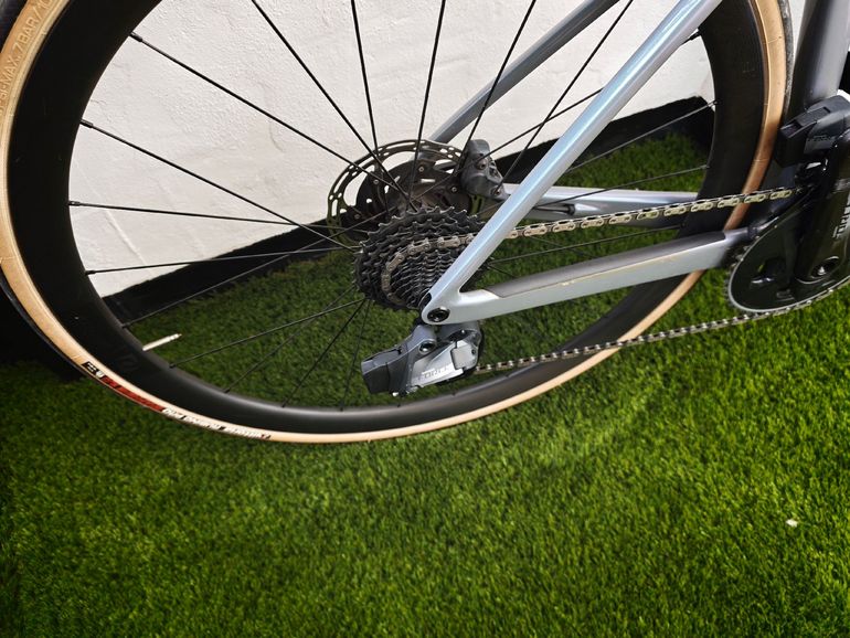 Brugt Scott Addict RC 10 2021 2021 Road & Gravel — billede 4 af 7