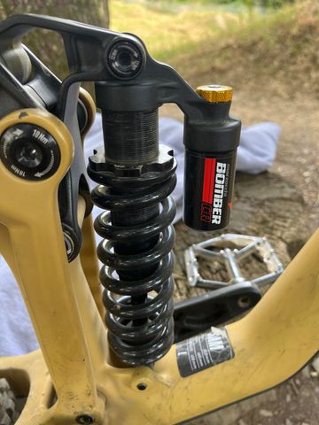 Used Focus SAM 9.9 2022 2022 Mountainbike, Black, 29 — image 8 of 10