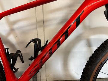 Used Scott Scale SRAM NX 2023 Mountainbike, Red — image 11 of 13