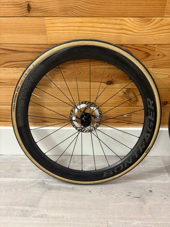 Brugt Scott Addict RC 10 2025 2025 Road & Gravel — billede 9 af 10