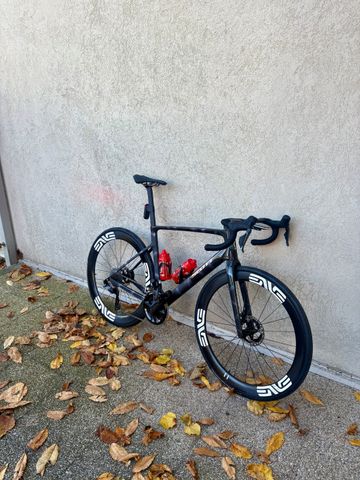 Gebrauchtes Scott Addict RC 10 2025 2025 Road & Gravel, Schwarz — Bild 2 von 10