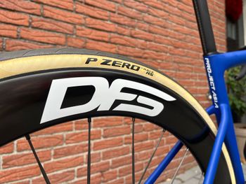 Used S Works Custom Shimano Ultegra Di2 2026 Road & Gravel, Blue — image 9 of 9