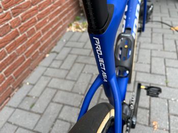 Used S Works Custom Shimano Ultegra Di2 2026 Road & Gravel, Blue — image 4 of 9