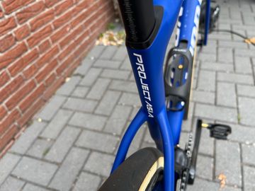 Used Specialized S Works Custom Shimano Ultegra Di2 2026 Road & Gravel, Blue — image 4 of 9