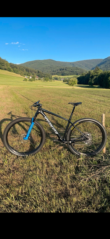 Used Specialized Epic Hardtail Comp 2020 2020 Mountainbike, Black — image 2 of 11