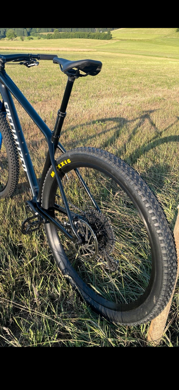 Used Specialized Epic Hardtail Comp 2020 2020 Mountainbike, Black — image 4 of 11