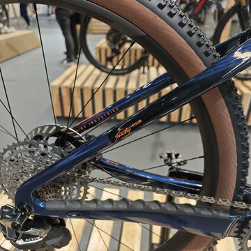 KTM MYROON EXONIC 2026 2026 Mountainbike usato, Blu — immagine 8 di 13