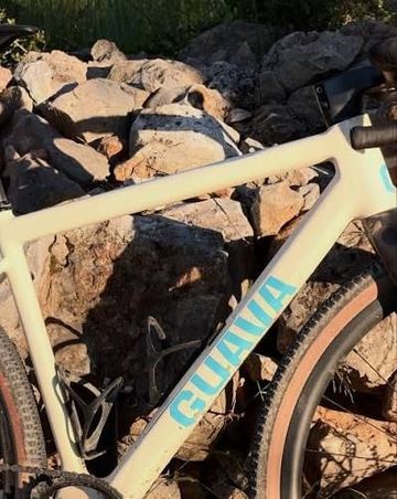 Used Guava Bikes Custom Shimano GRX 2023 Road & Gravel, White — image 4 of 5