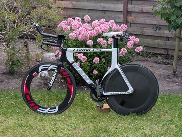Used Giant Trinity Shimano Ultegra 2016 Road & Gravel, White — image 10 of 14