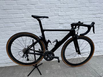 Canyon Aeroad Shimano Ultegra 2016 Road & Gravel usato, Nero — immagine 2 di 13