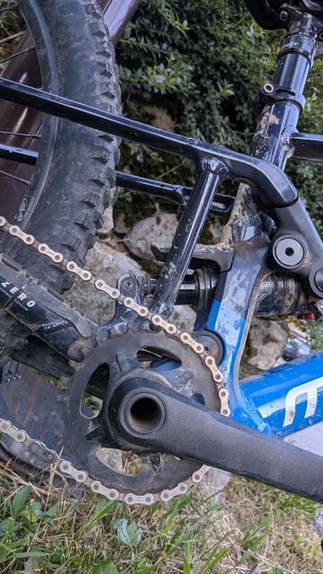 Tweedehands Mondraker F-PLAY 24 2024 2024 Youth — afbeelding 3 van 8