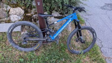 Tweedehands Mondraker F-PLAY 24 2024 2024 Youth — afbeelding 1 van 8