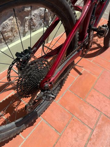 Brugt Trek Remedy 7 2022 2022 Mountainbike — billede 2 af 6