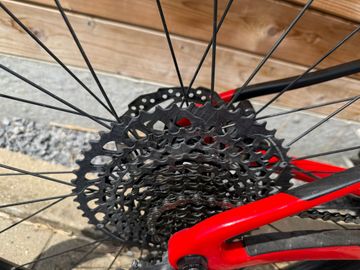 Trek Supercaliber 9.8 GX 2021 2021 Mountainbike usato, Rosso — immagine 4 di 14