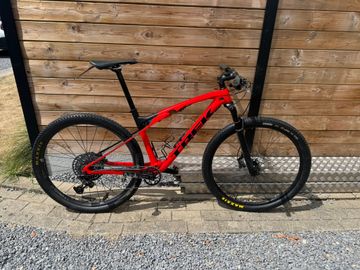Trek Supercaliber 9.8 GX 2021 2021 Mountainbike usato, Rosso — immagine 1 di 14