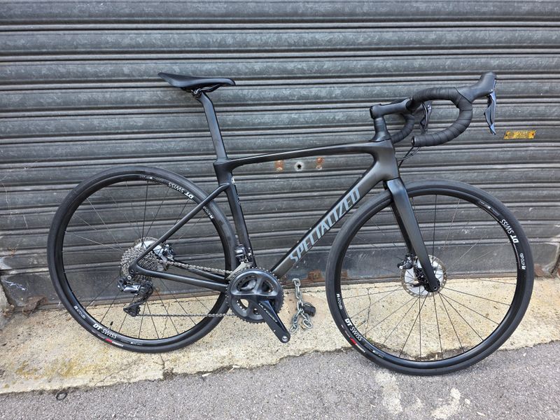Used Specialized Roubaix Expert 2021 2021 Road & Gravel, Black — image 1 of 3