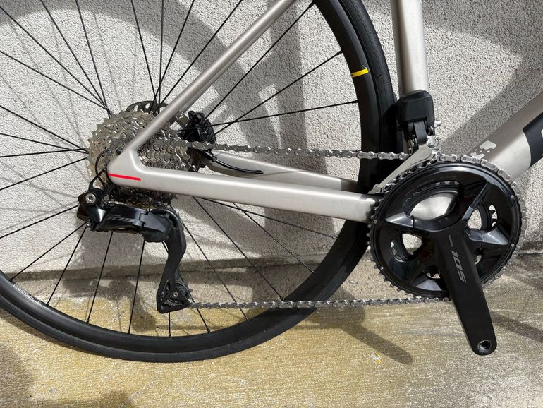 Brugt BMC Teammachine SLR FIVE 2023 2023 Road & Gravel — billede 3 af 6