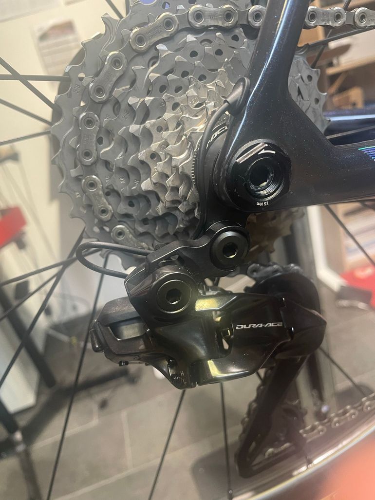Brugt Orbea ORCA M10i REPLICA 2025 2025 Road & Gravel — billede 17 af 18
