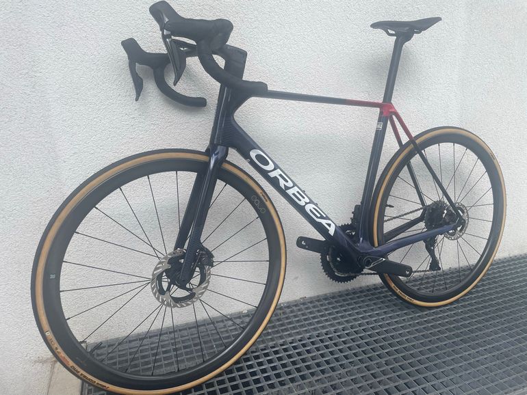 Brugt Orbea ORCA M10i REPLICA 2025 2025 Road & Gravel — billede 11 af 18