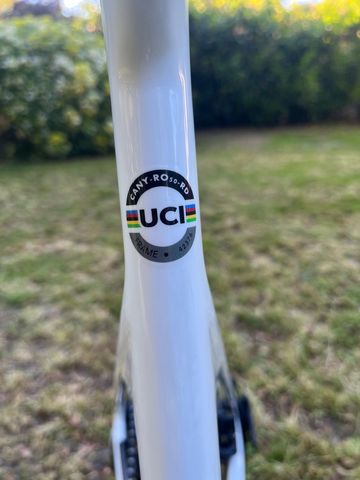 Tweedehands Canyon Aeroad CF SLX 2022 Road & Gravel — afbeelding 4 van 5