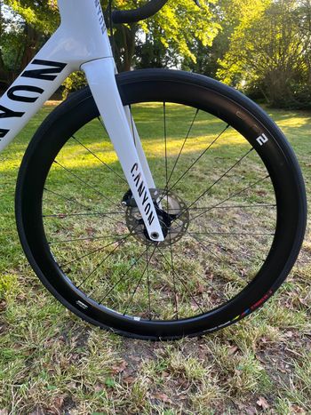 Brugt Canyon Aeroad CF SLX 2022 Road & Gravel — billede 3 af 5