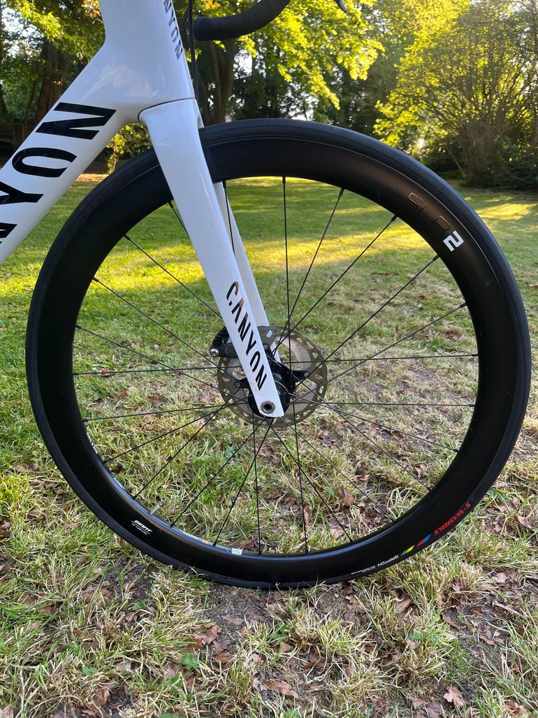 Brugt Canyon Aeroad CF SLX 2022 Road & Gravel — billede 3 af 5