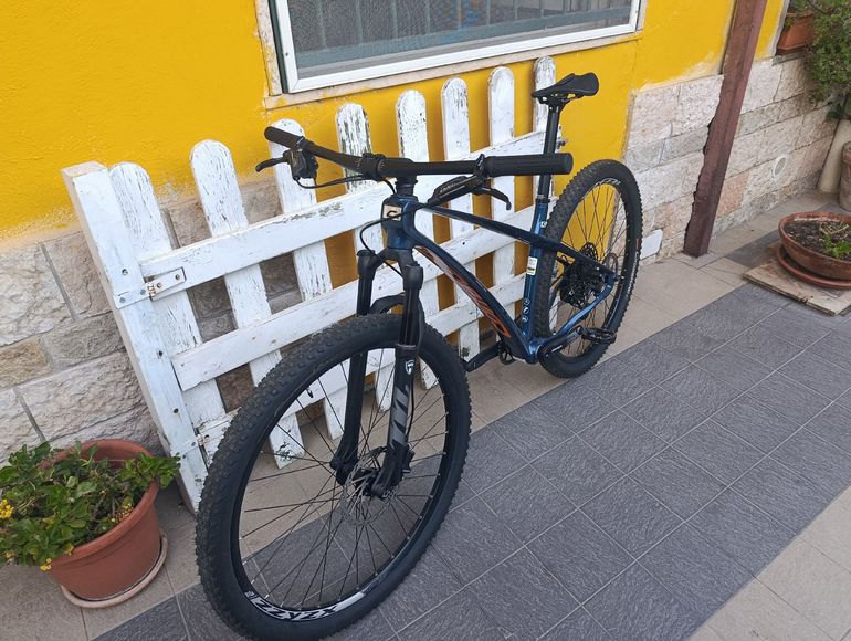 Corratec Revo BOW 2024 2024 Mountainbike usato, Blu — immagine 4 di 4
