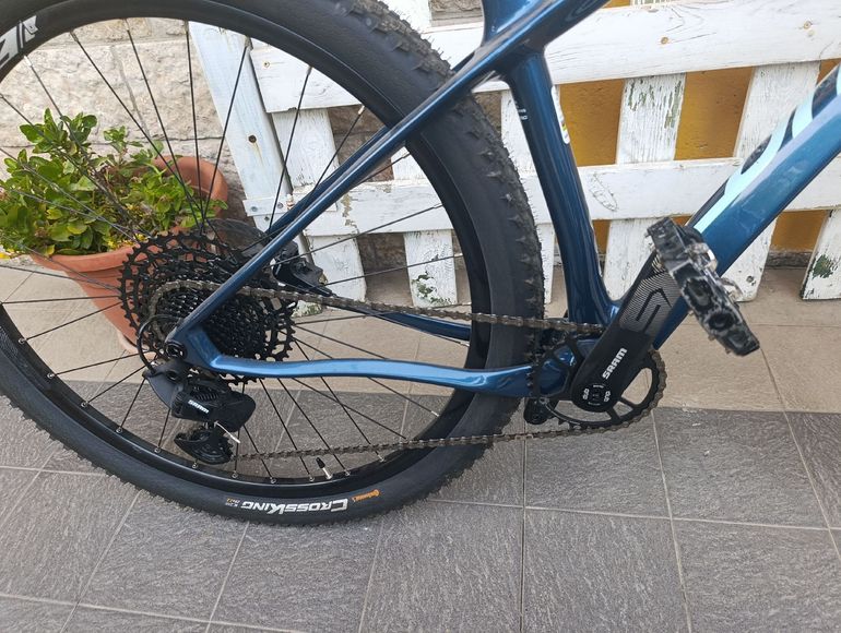 Corratec Revo BOW 2024 2024 Mountainbike usato, Blu — immagine 3 di 4