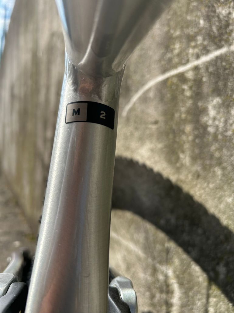 Gebrauchtes Giant Custom Shimano Deore XT 2021 Mountainbike, Hellgrau — Bild 7 von 7