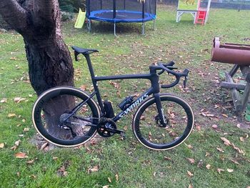 Używany Specialized Tarmac Shimano Dura Ace Di2 2025 Road & Gravel