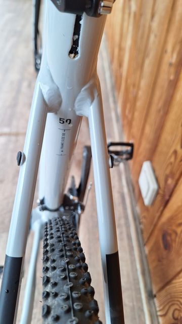 Used CUBE CROSS RACE 2022 2022 Road & Gravel, Light Gray — image 5 of 7