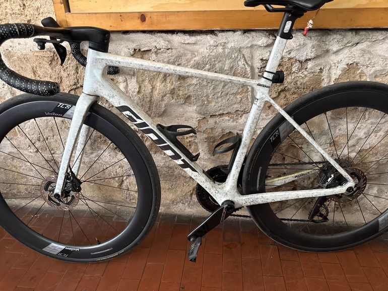 Brugt Giant TCR Advanced SL 0 2026 2026 Road & Gravel — billede 2 af 5