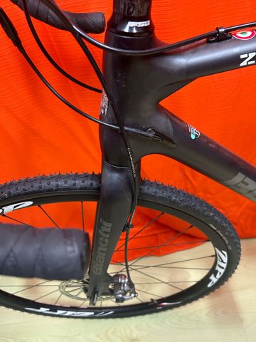 Bianchi Zolder Disc 2017 2017 Road & Gravel d'occasion — image 4 sur 20
