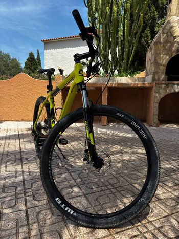 Used Cannondale Trail Shimano Tourney 2016 Mountainbike, Green — image 2 of 4