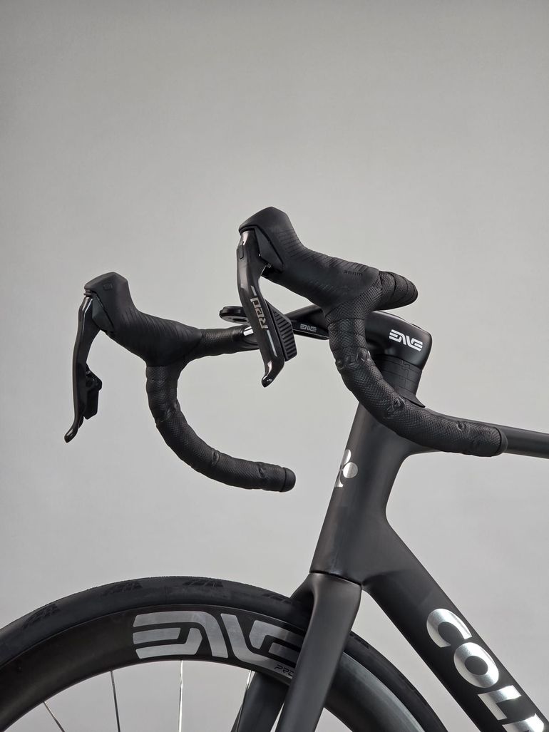 Brugt Colnago V5Rs Sram Red AXS E1 2026 2026 Road & Gravel — billede 10 af 34