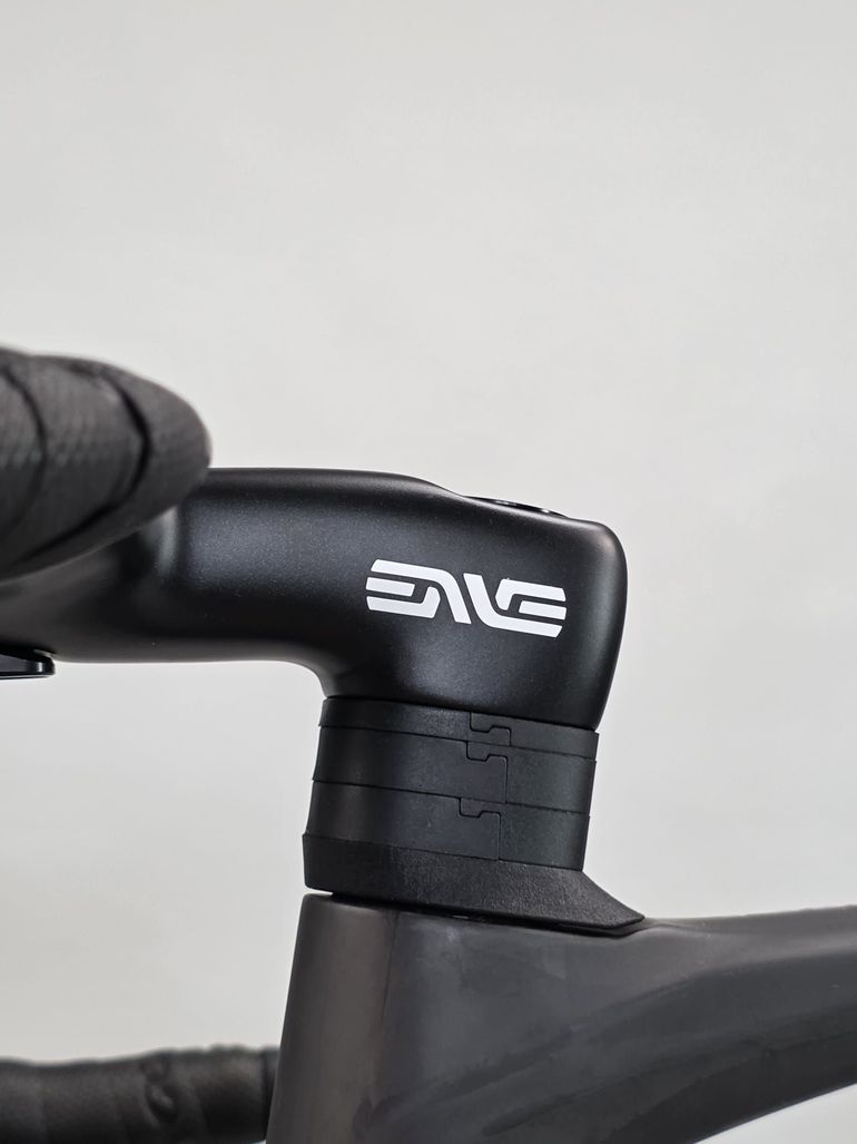 Brugt Colnago V5Rs Sram Red AXS E1 2026 2026 Road & Gravel — billede 21 af 34