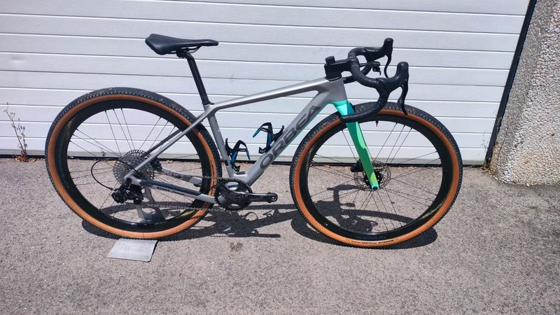 Käytetty Orbea Terra 2022 Campagnolo Ekar Demo Fleet 2022 Road & Gravel