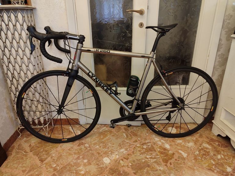 Used Lynskey Custom Shimano Dura Ace 2014 Road & Gravel, Light Gray — image 2 of 6