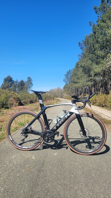 Used Trek Madone SLR 7 2022 2022 Road & Gravel