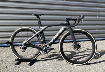 Trek Kit Cadre Madone SLR 2024 2024 Road & Gravel d'occasion