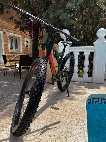 Used Cannondale Bad Habit Shimano Deore XT 2017 Mountainbike, Green — image 2 of 5
