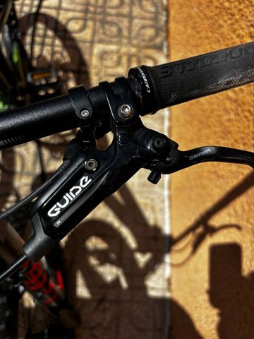 Used Cannondale Bad Habit Shimano Deore XT 2017 Mountainbike, Green — image 4 of 5