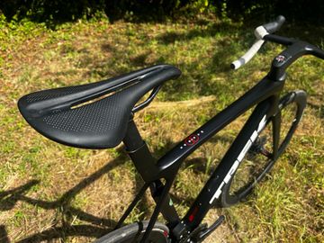 Gebrauchtes Trek Madone SL 5 2027 2027 Road & Gravel, Schwarz — Bild 4 von 5