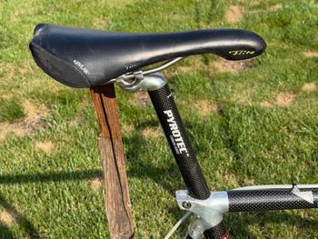 Used Giant Cadex Shimano Ultegra 1990 Road & Gravel, Black — image 10 of 12