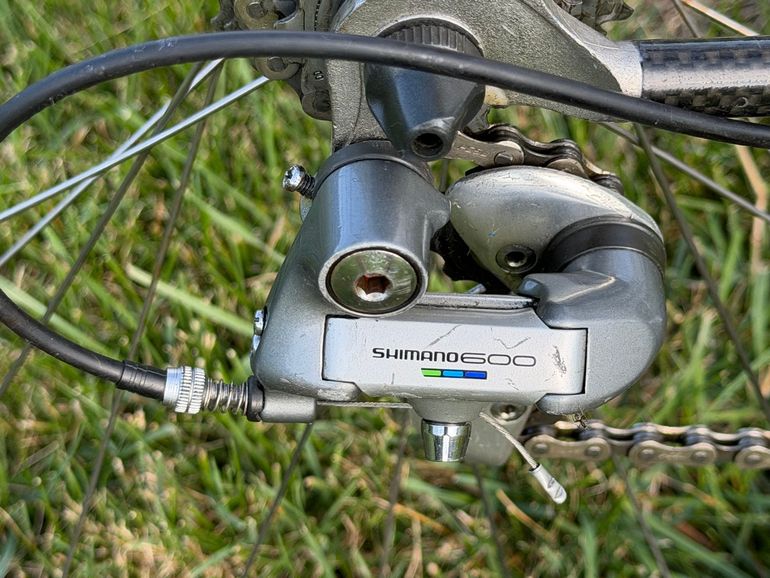 Used Giant Cadex Shimano Ultegra 1990 Road & Gravel, Black — image 4 of 12