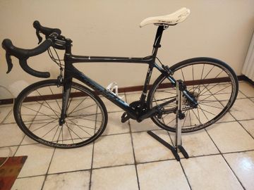 Tweedehands Trek Madone 5.2 H2 Compact 2014 2014 Road & Gravel — afbeelding 2 van 8